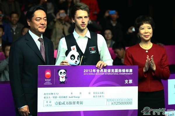 榜首的地位 榜首的地位