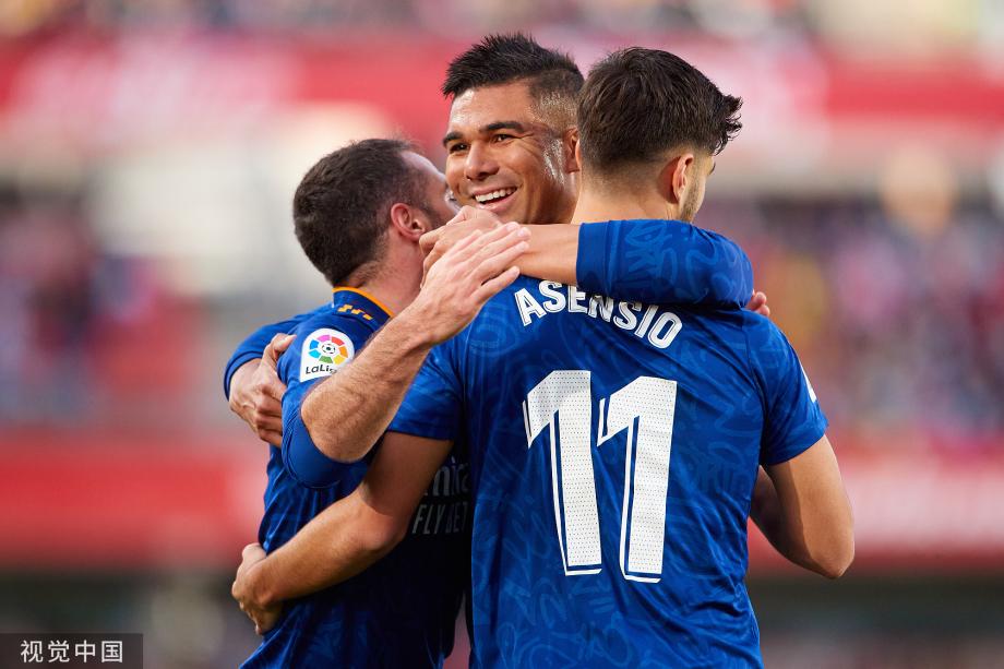 都仍然不及 都仍然不及