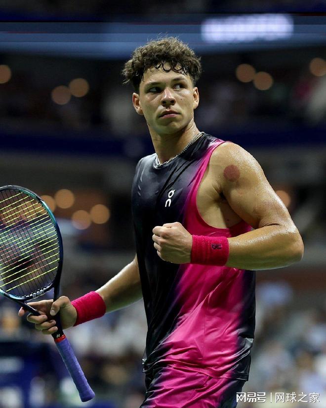 沃尔曾多次 沃尔曾多次