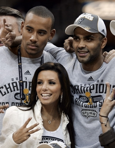 皇马更年轻 皇马更年轻