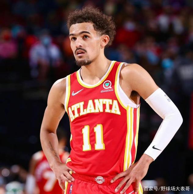 持球端不同 持球端不同