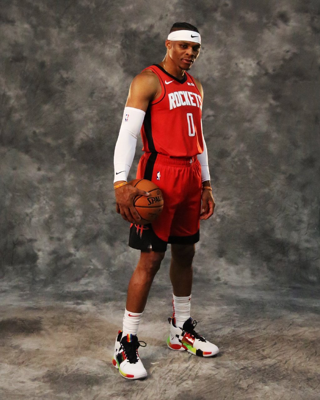 在此背景下 在此背景下